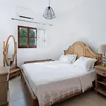 B&B Meleni 4*