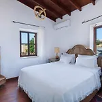 B&B Meleni 4*