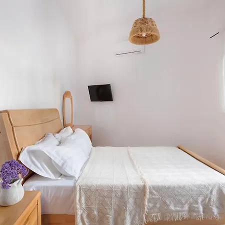 Meleni Frühstückspension Parekklisia