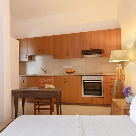 Meleni 4*